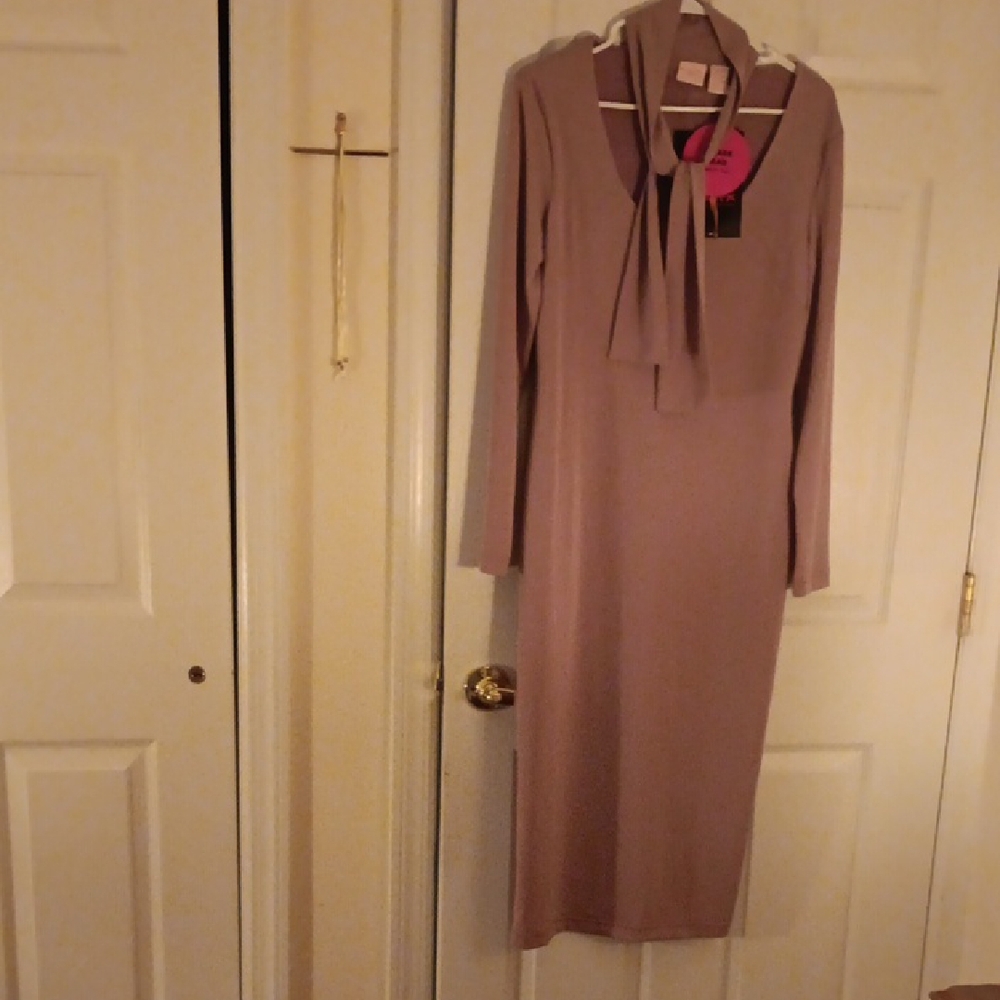 New Elegant Long Sleeve Dress